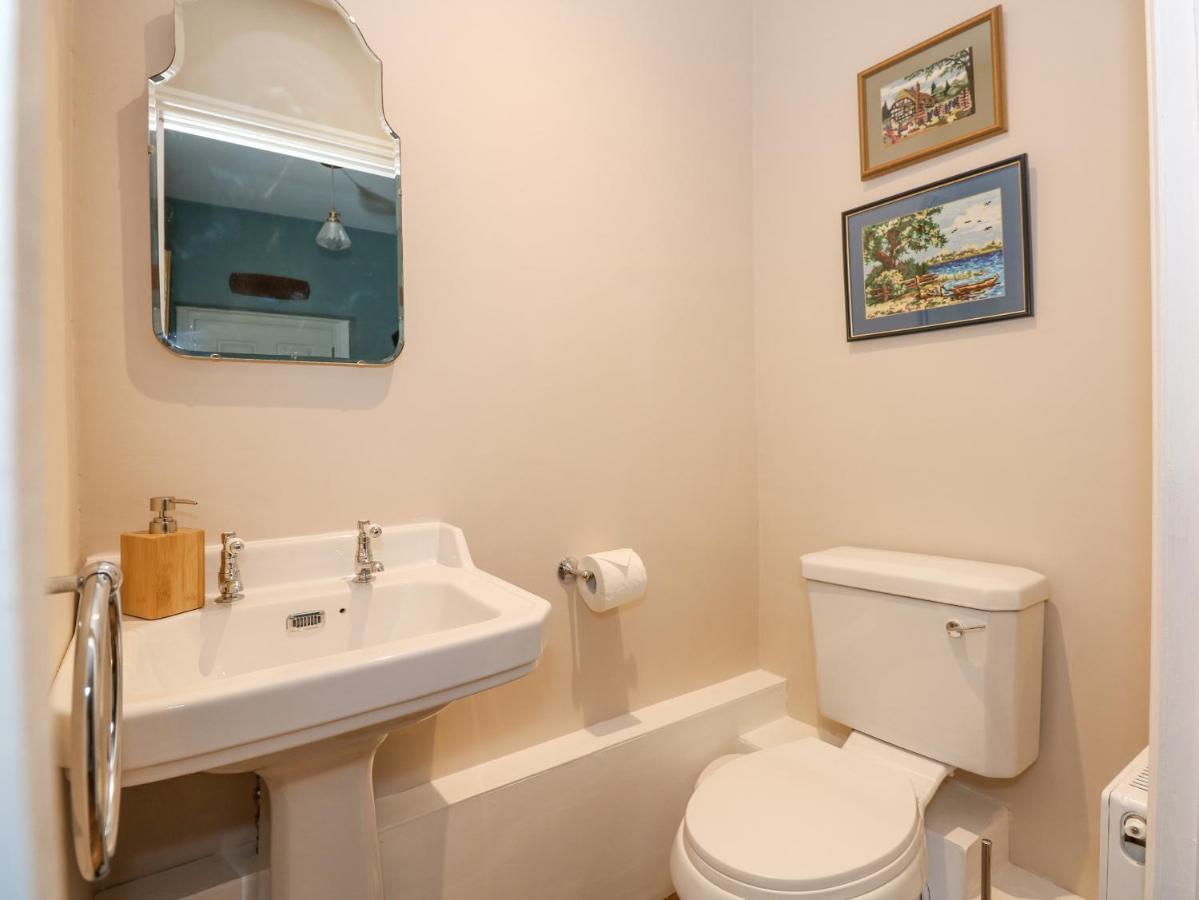 Kylemore Railway Cottage Stamford Extérieur photo